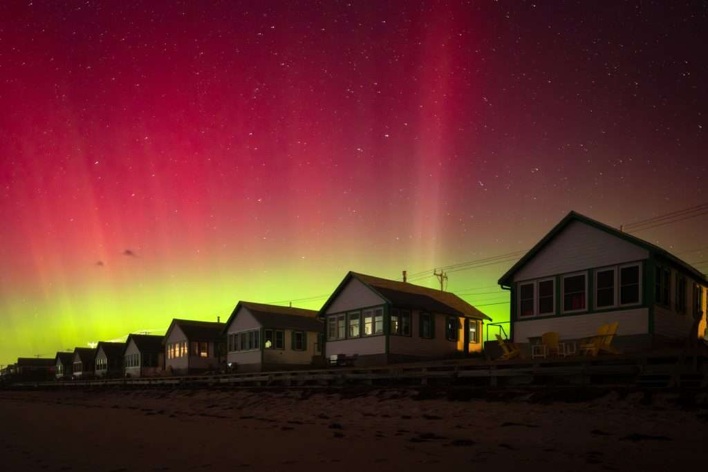 2025_EVENT_CCMNH_Aurora over the Days Cottages copy